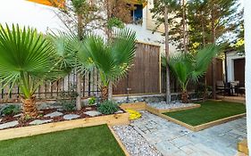Alkis House By Aegiankazarte